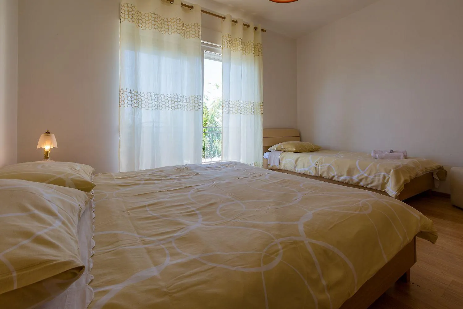 Traumhaftes Apartment Nur 100 Meter Zum Strand Mit Sauna, Jacuzzi, Meerblick Dramalj 0*,  Croatia