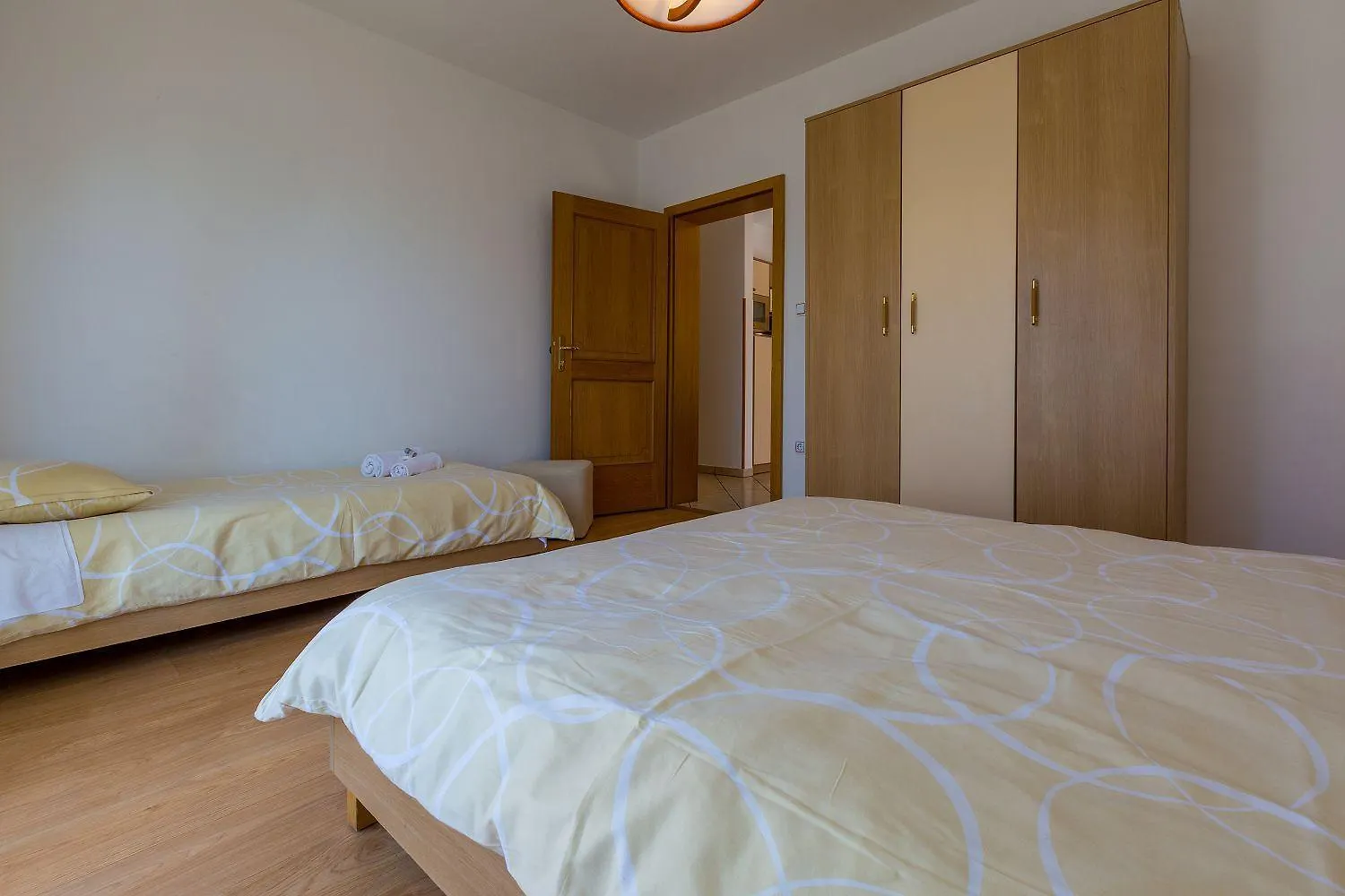 Traumhaftes Apartment Nur 100 Meter Zum Strand Mit Sauna, Jacuzzi, Meerblick Dramalj