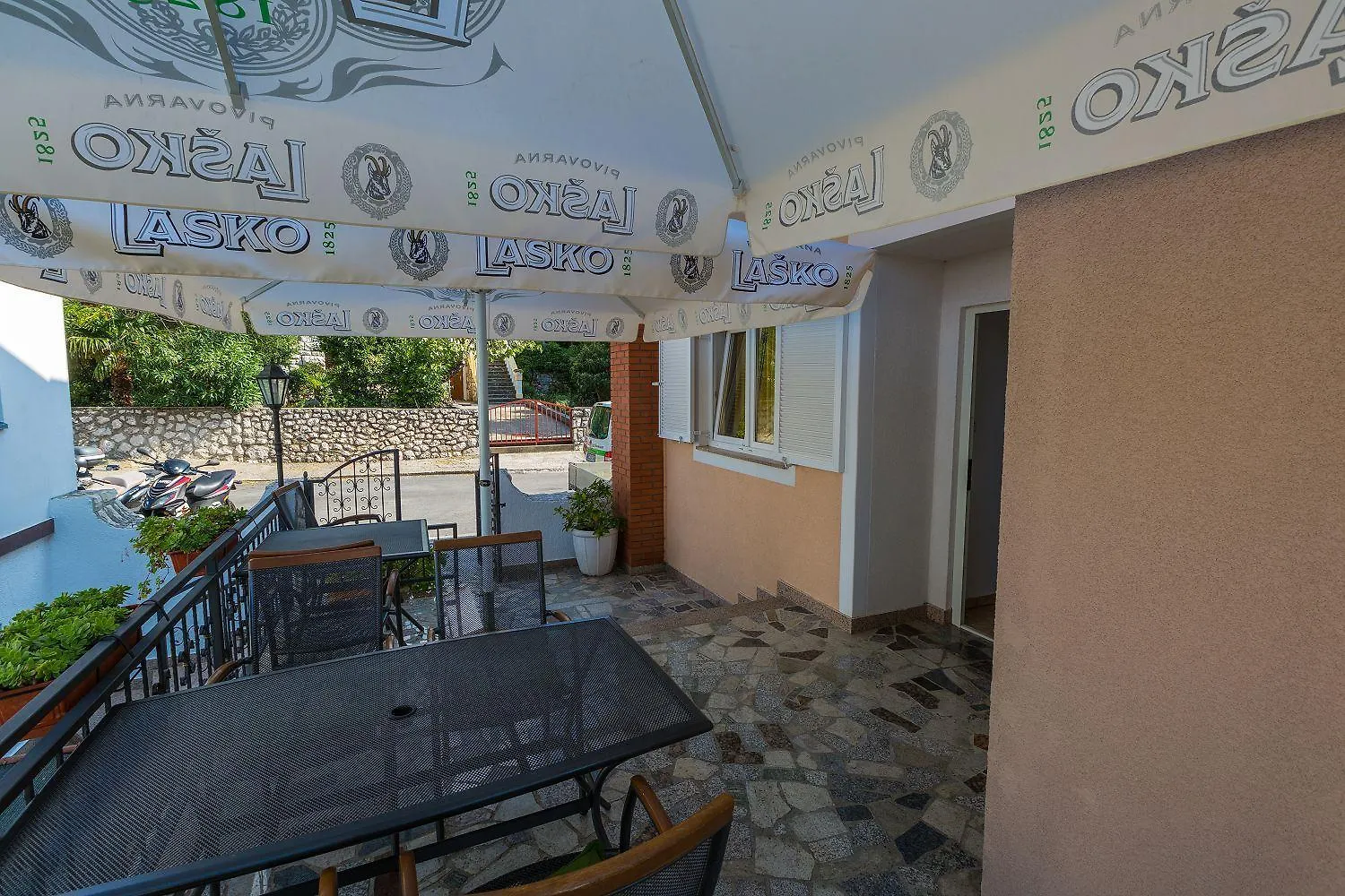 Traumhaftes Apartment Nur 100 Meter Zum Strand Mit Sauna, Jacuzzi, Meerblick Dramalj